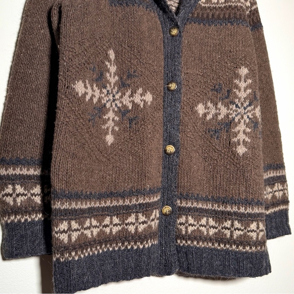 Eddie Bauer Legend Nanaimo Handknit Sweater - Picture 14 of 16